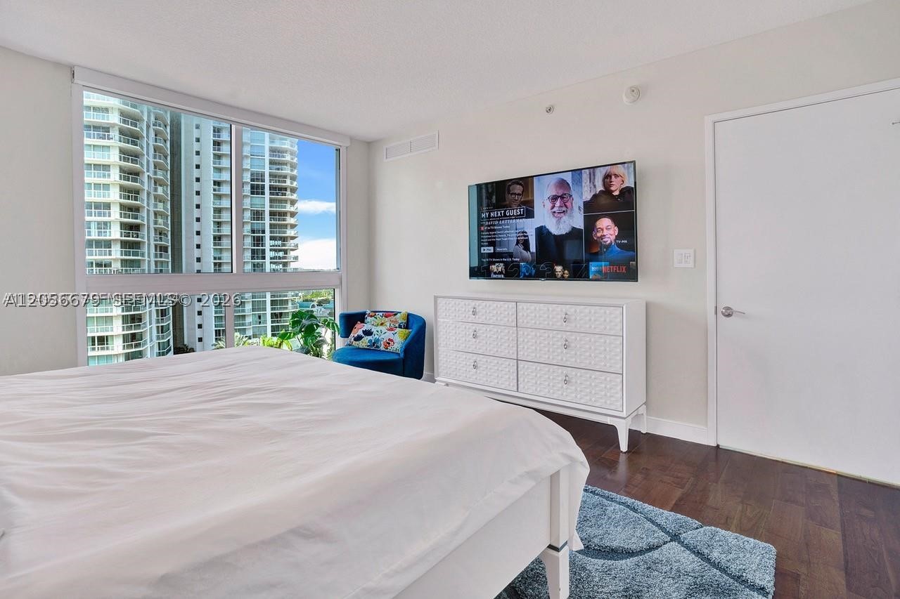 image St Tropez Sunny Isles27