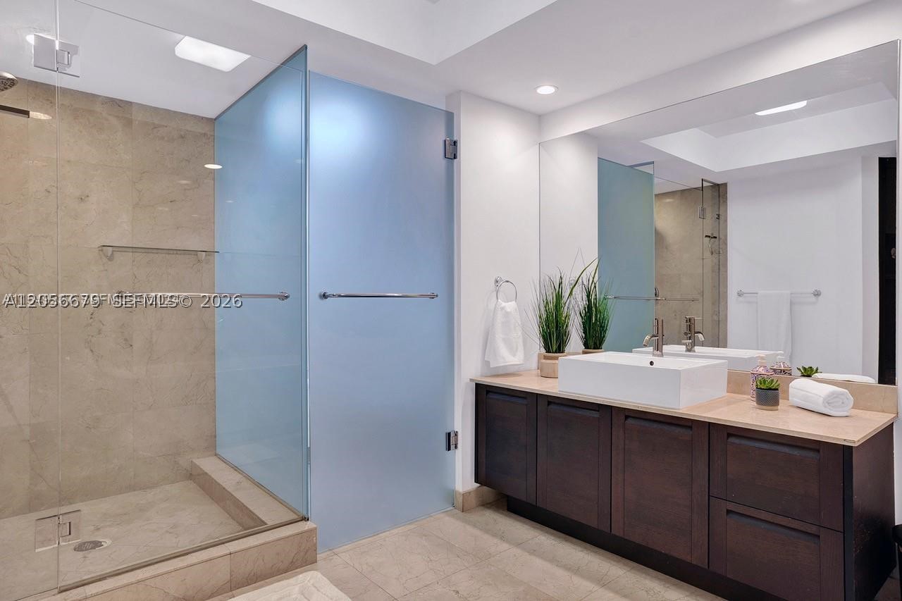 image St Tropez Sunny Isles7