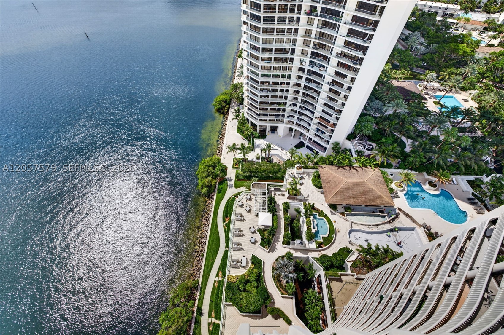 3000 Island Blvd #2506 Aventura, FL 33160