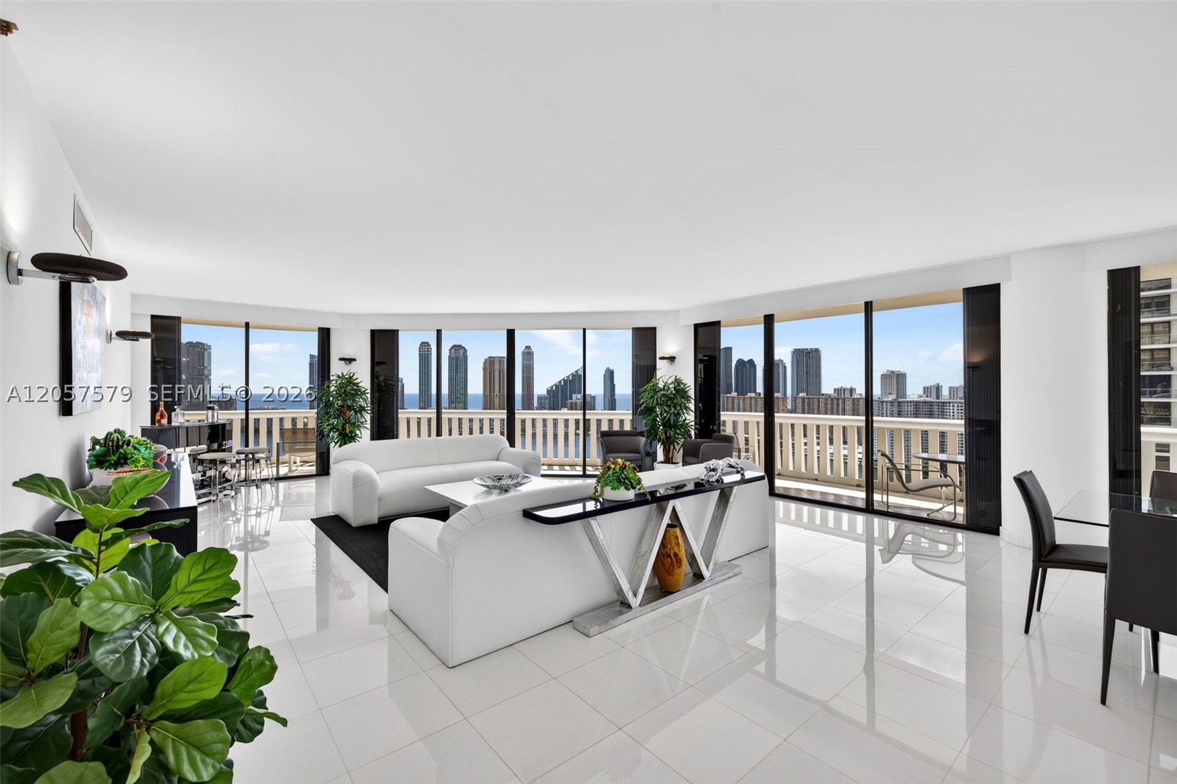 3000 Island Blvd #2506 Aventura, FL 33160