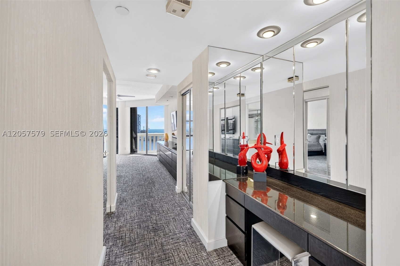 3000 Island Blvd #2506 Aventura, FL 33160