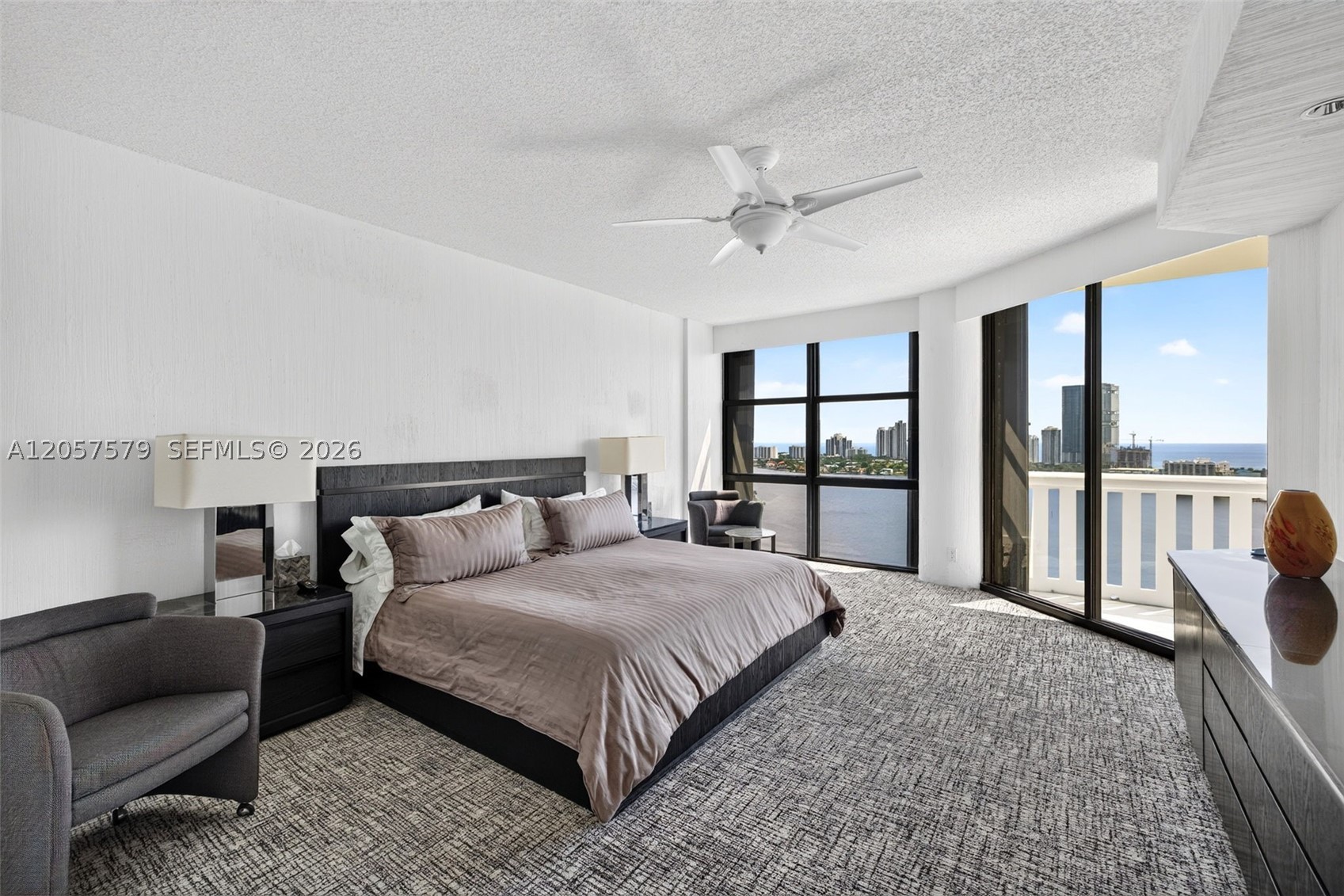 3000 Island Blvd #2506 Aventura, FL 33160