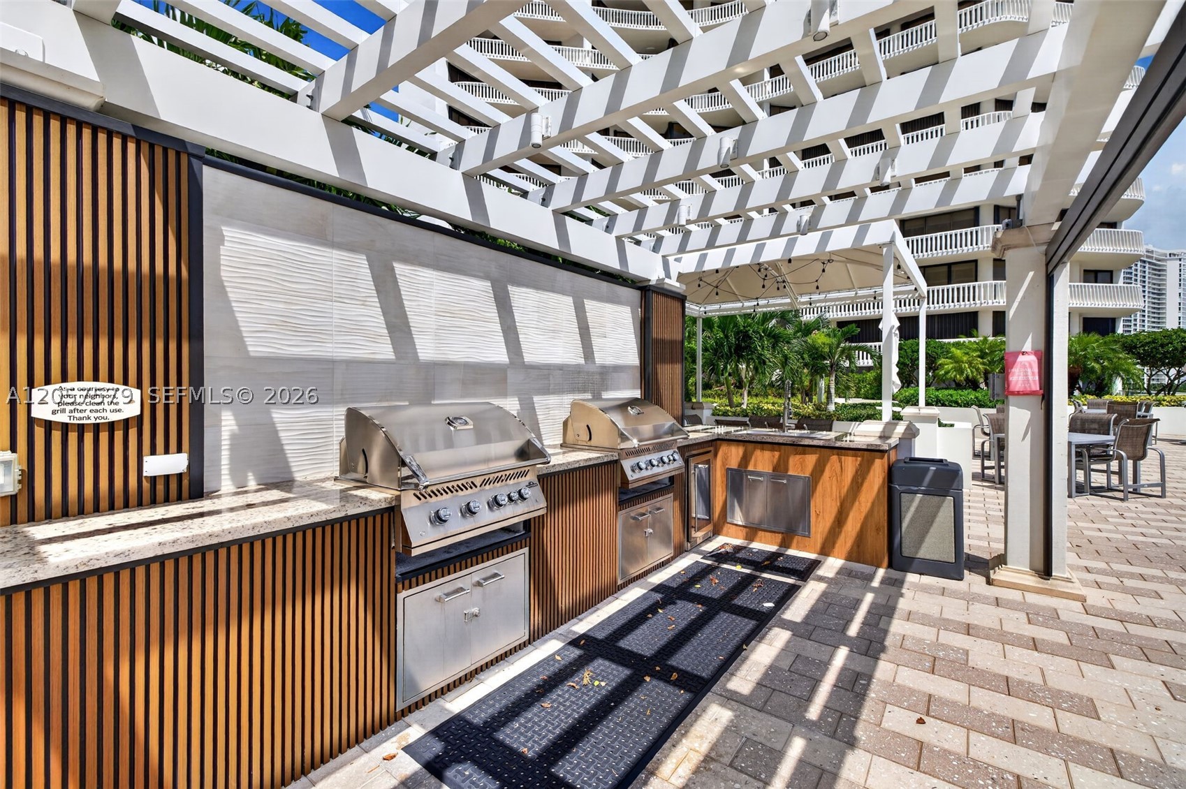 3000 Island Blvd #2506 Aventura, FL 33160