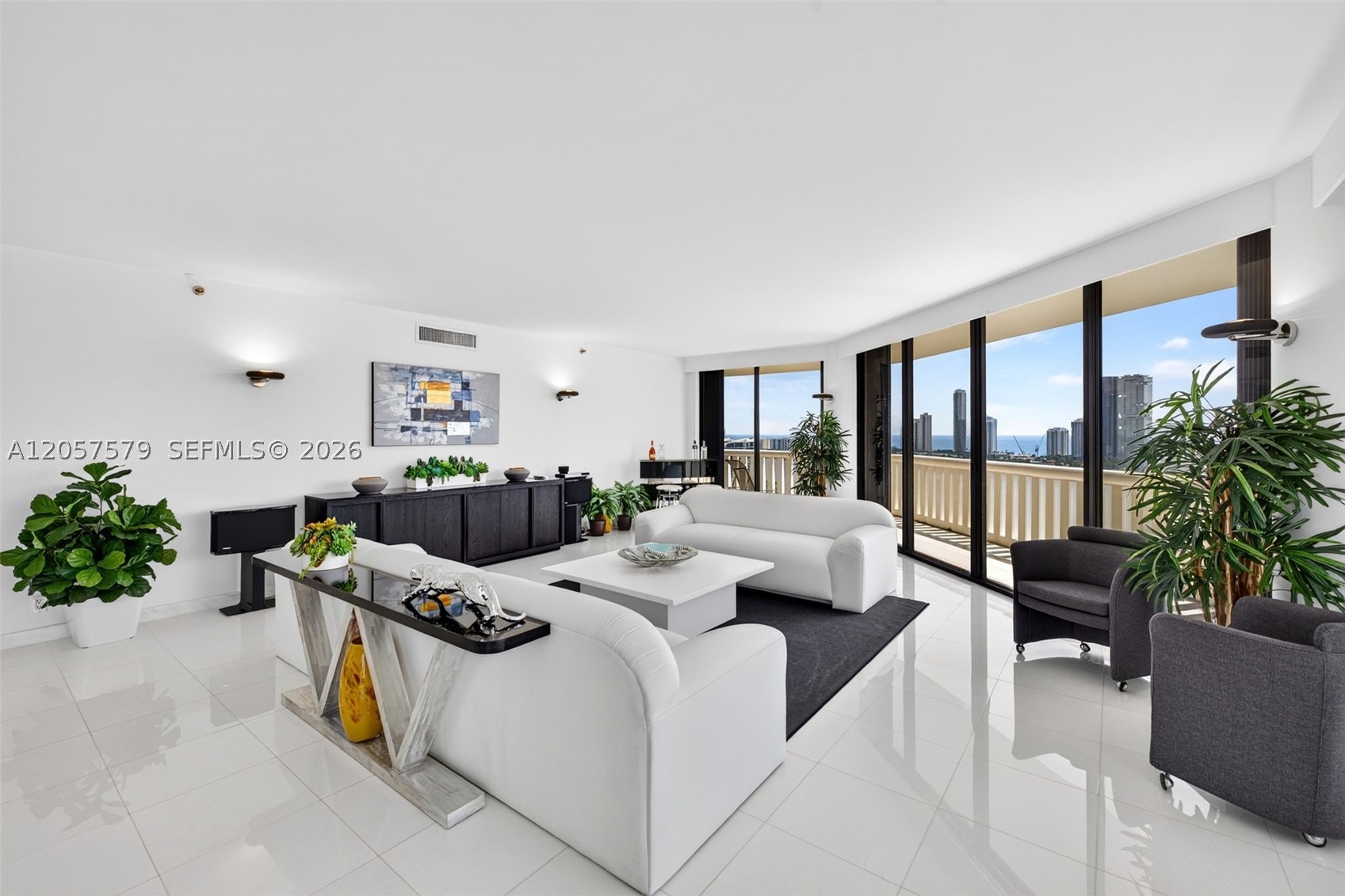 3000 Island Blvd #2506 Aventura, FL 33160