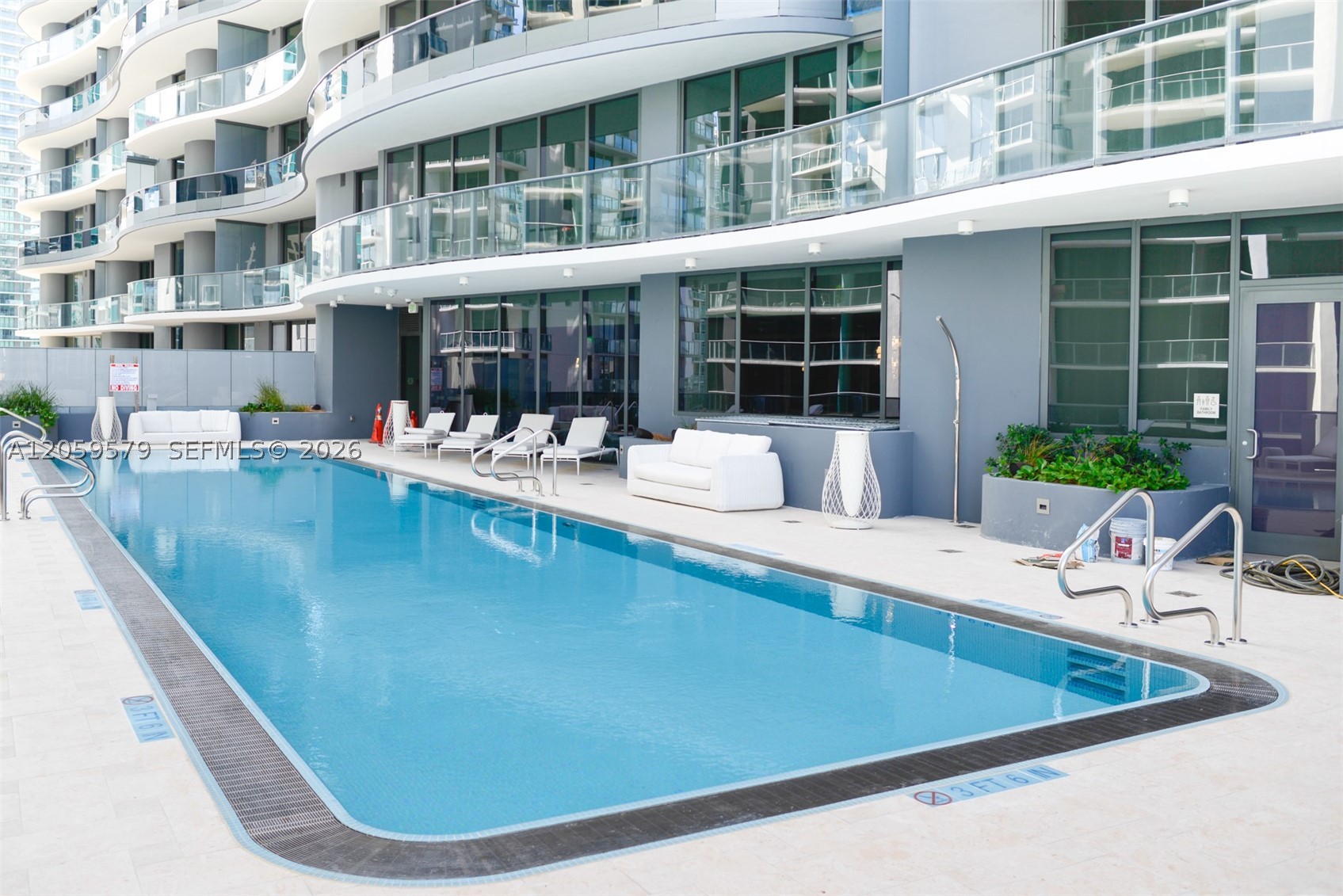 image Brickell Flatiron21