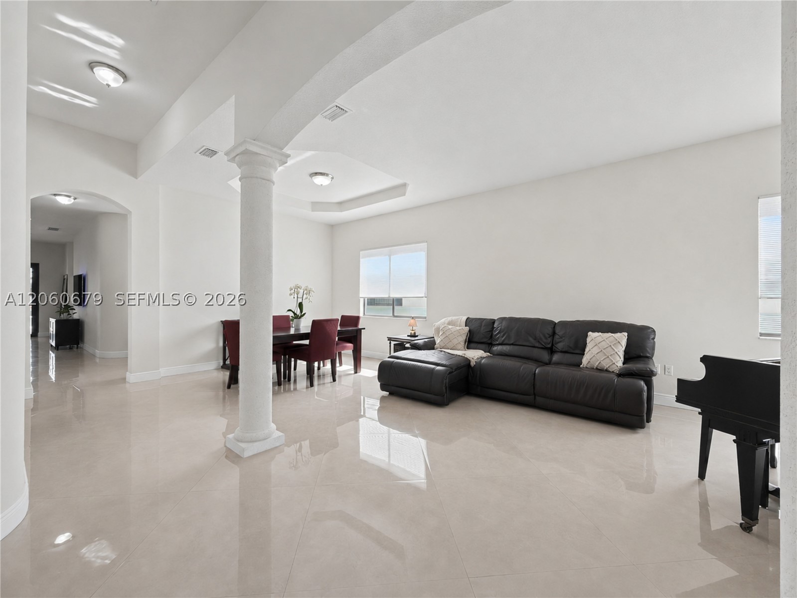 5889 SW 17th St Miami, FL 33155