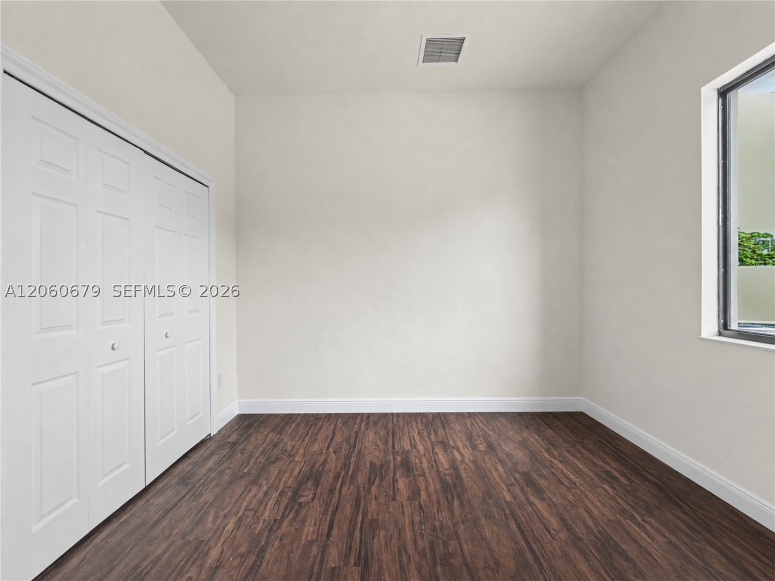 5889 SW 17th St Miami, FL 33155