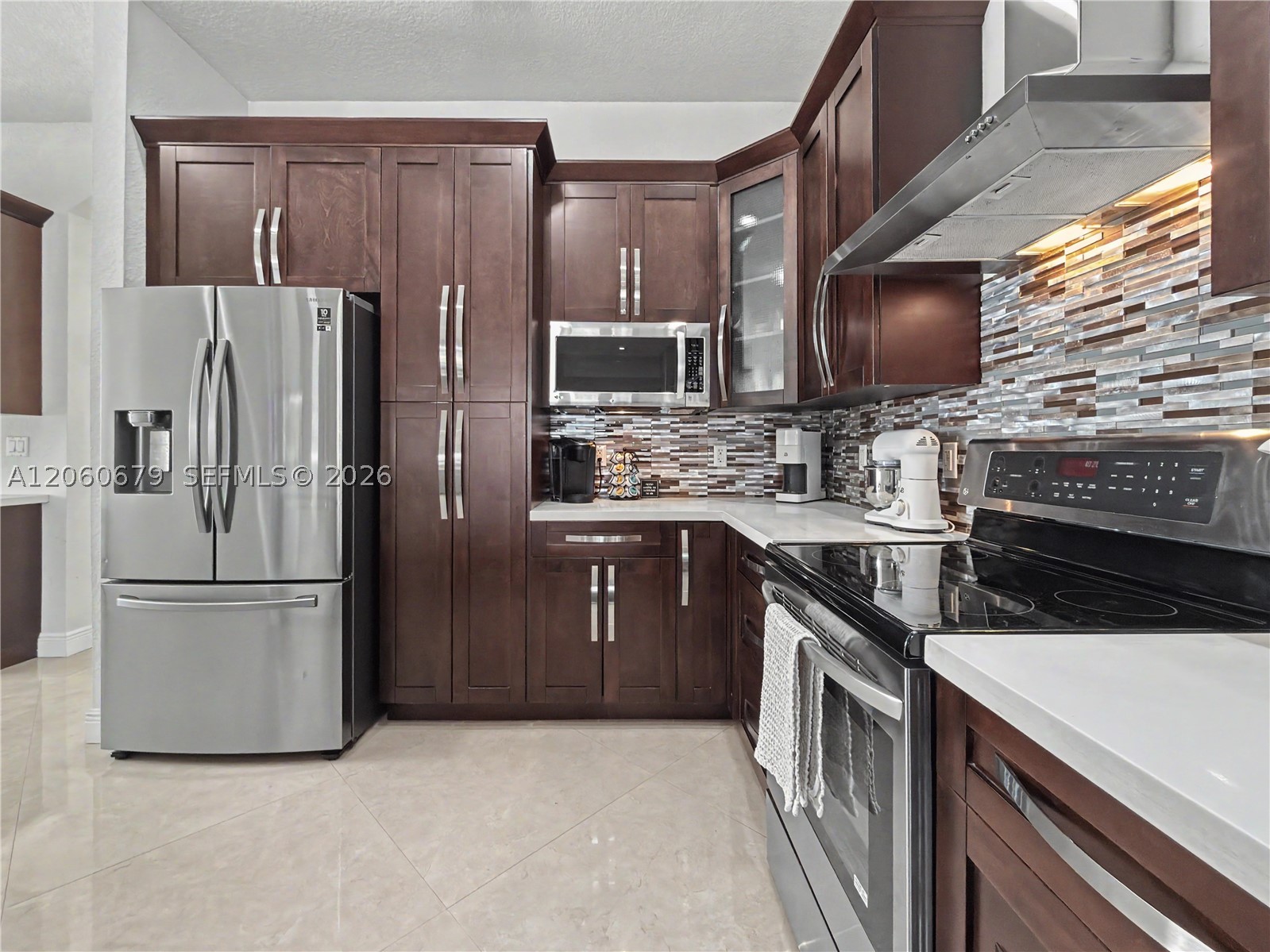 5889 SW 17th St Miami, FL 33155