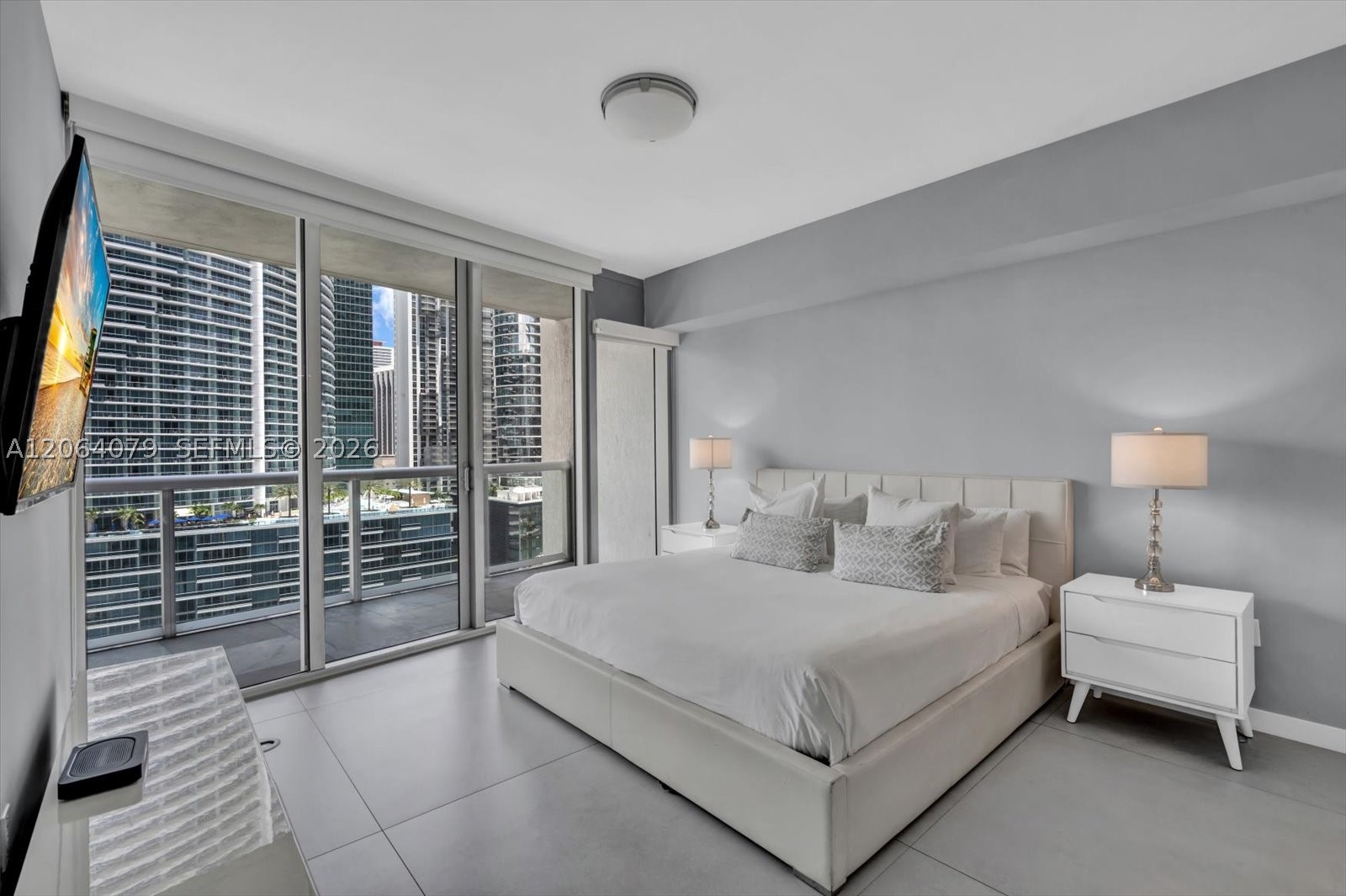 image Icon Brickell III (W Miami)12