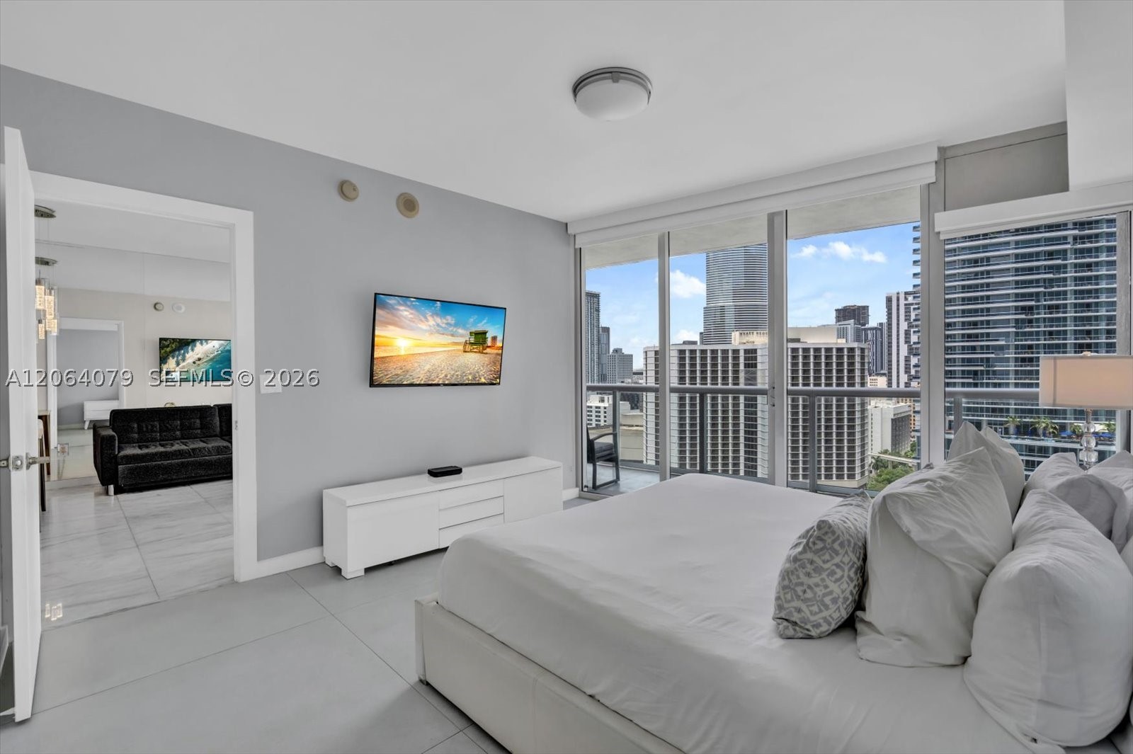 image Icon Brickell III (W Miami)13