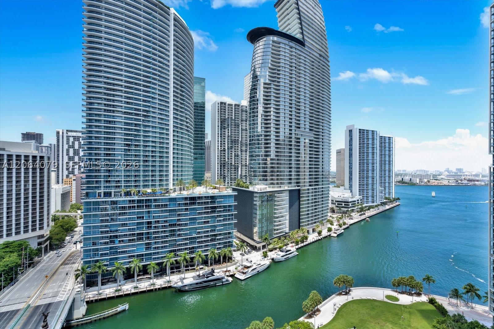 image Icon Brickell III (W Miami)19
