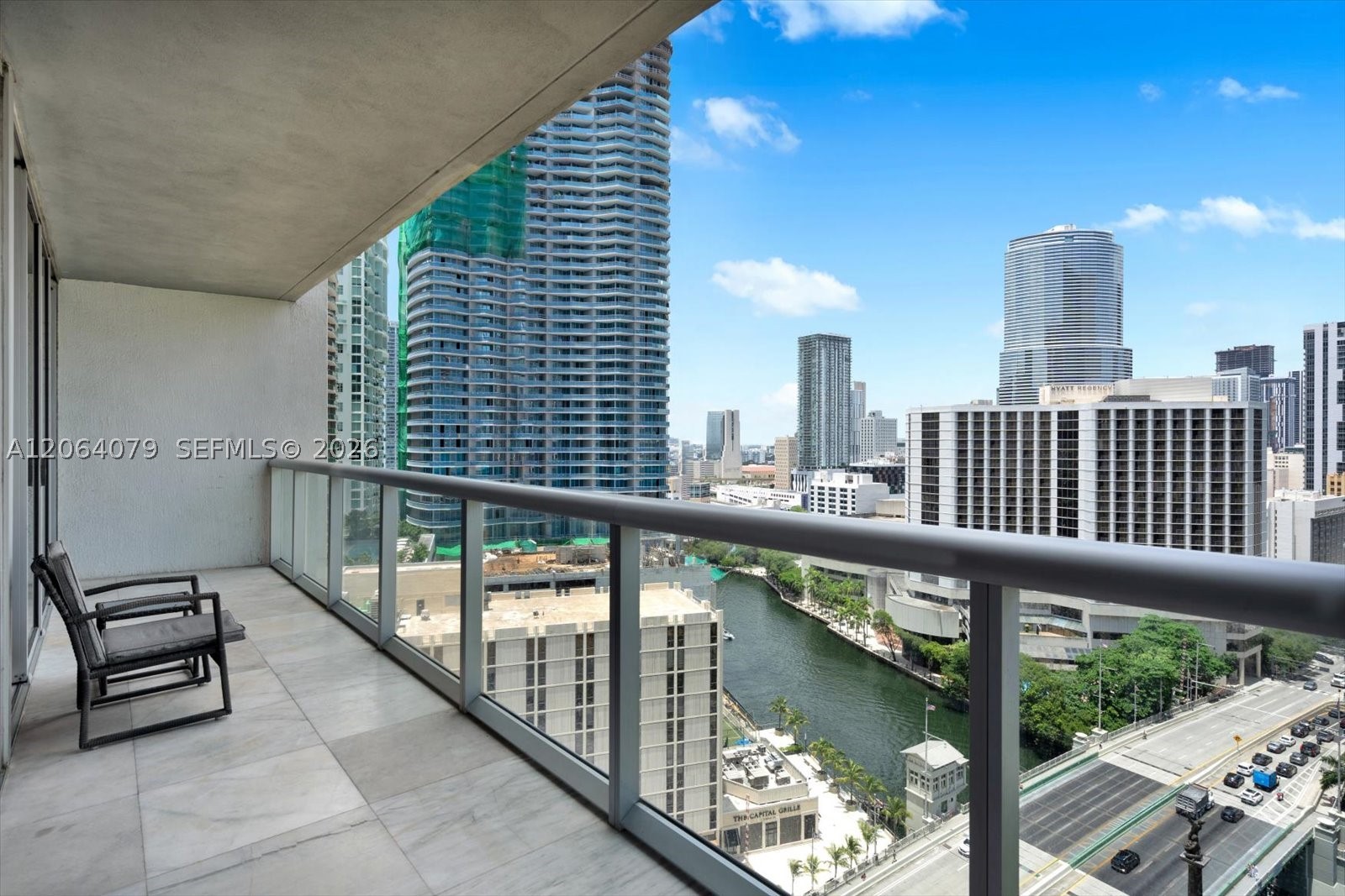 image Icon Brickell III (W Miami)3