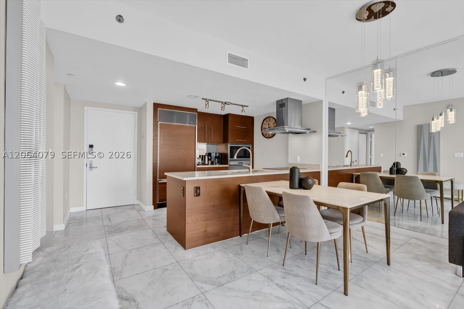 image Icon Brickell III (W Miami)7