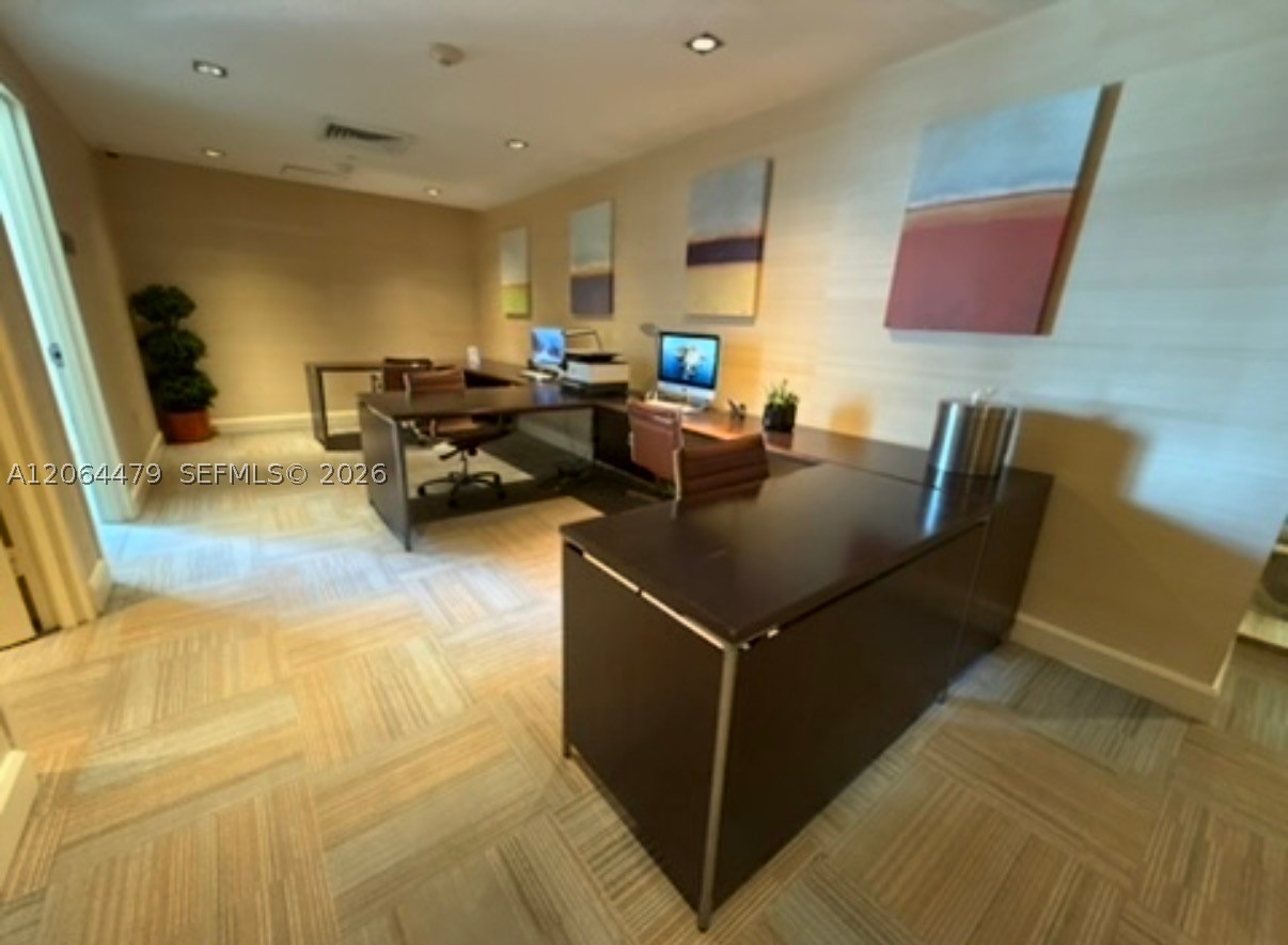image The Plaza on Brickell East28