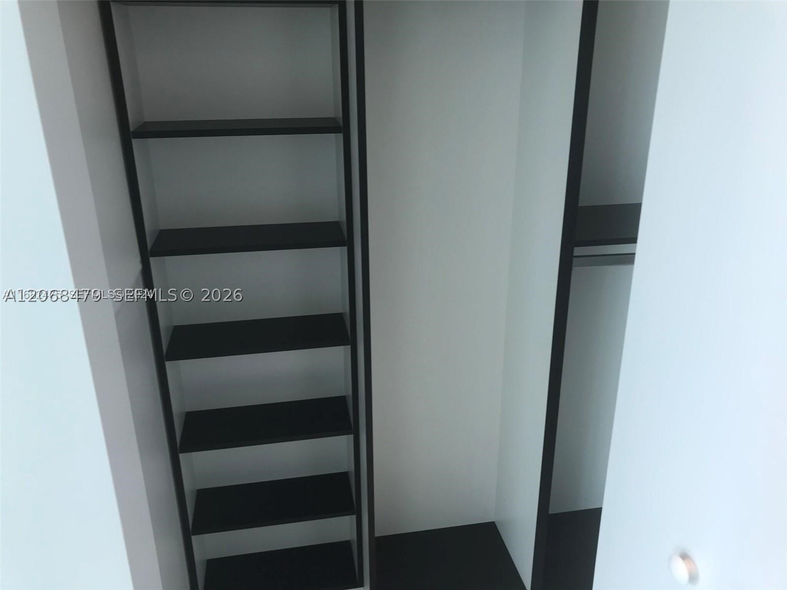 image Dua Miami (SLS Brickell)11