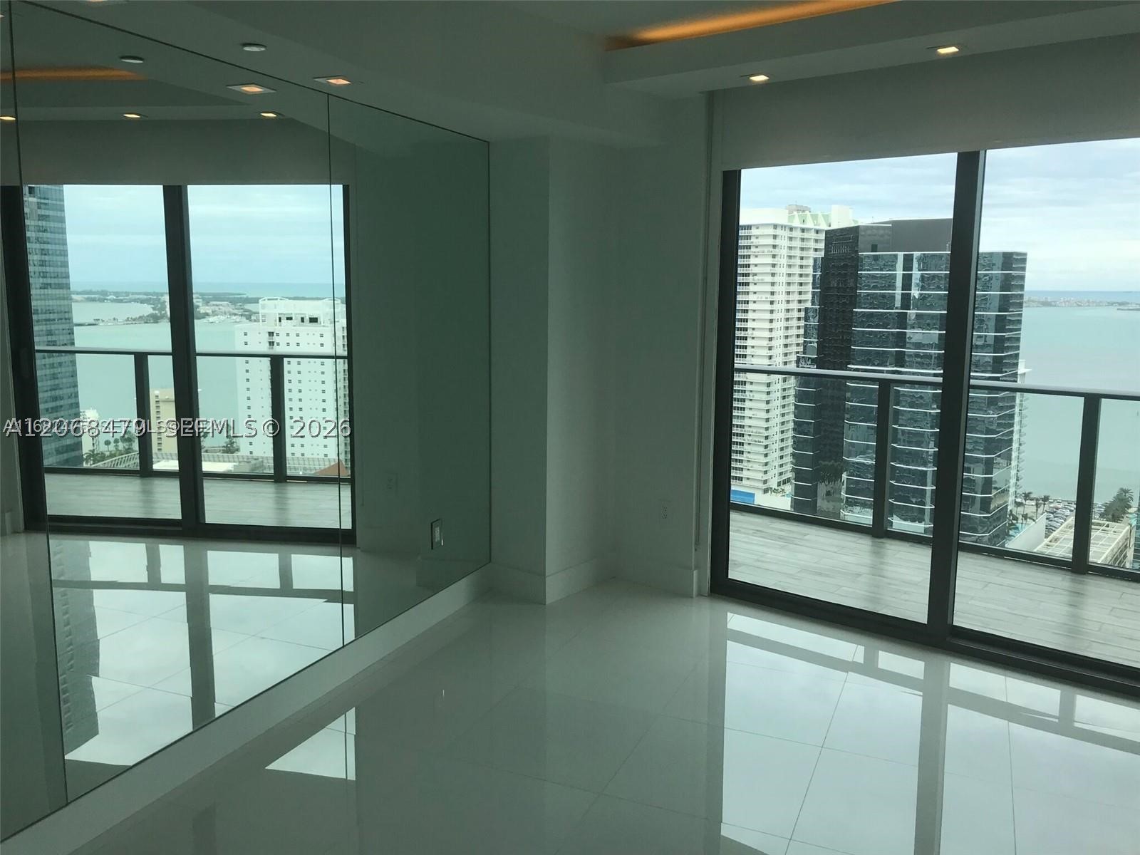 image Dua Miami (SLS Brickell)1