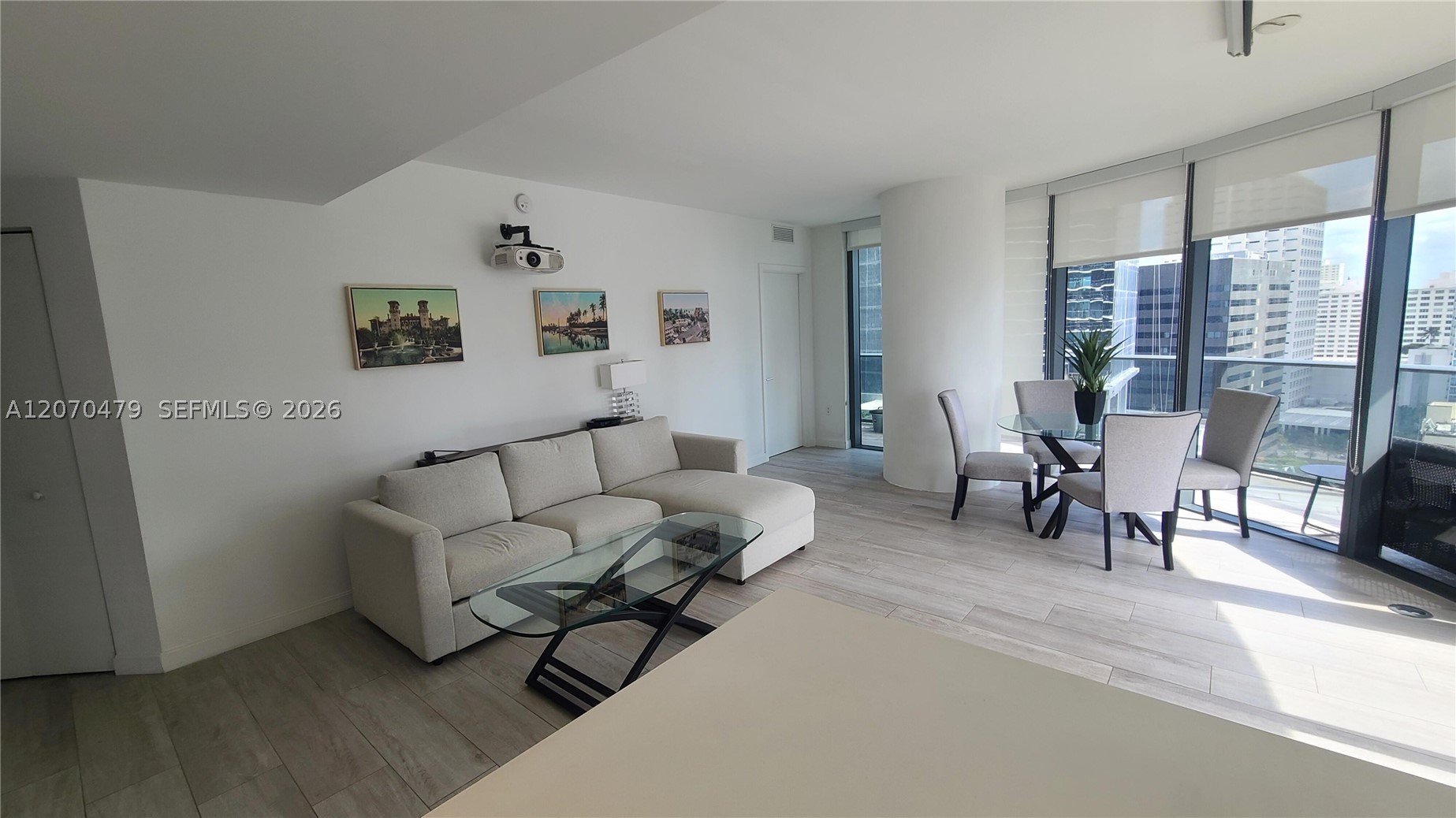 45 SW 9th St #1503