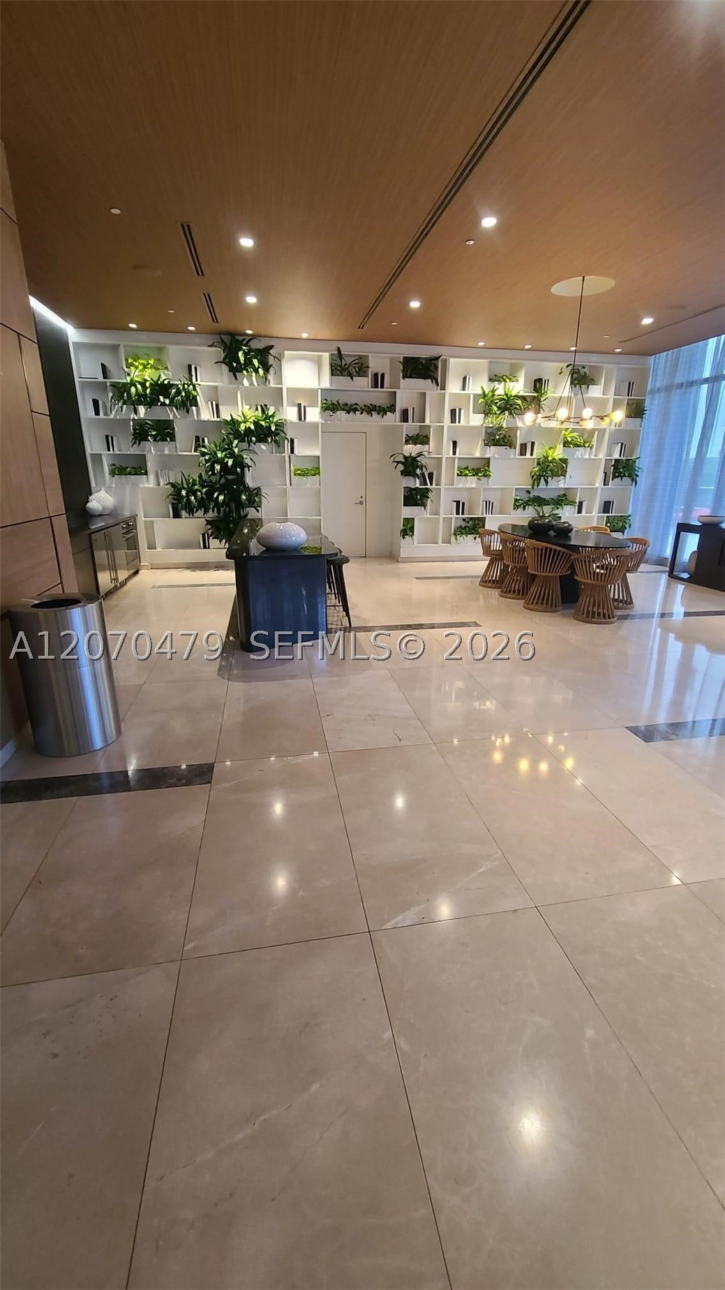 image Brickell Heights East10