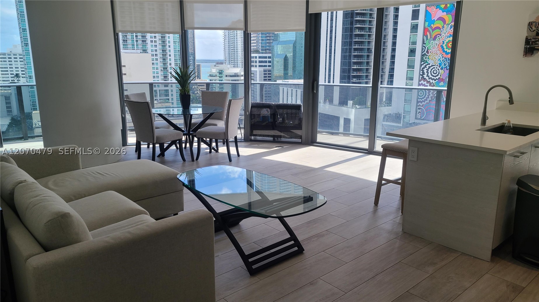 45 SW 9th St #1503 Miami, FL 33130