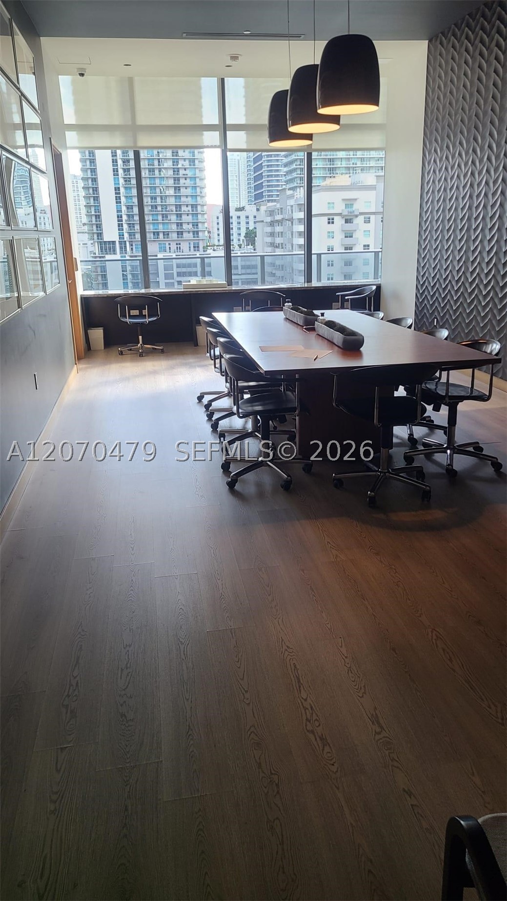 45 SW 9th St #1503 Miami, FL 33130
