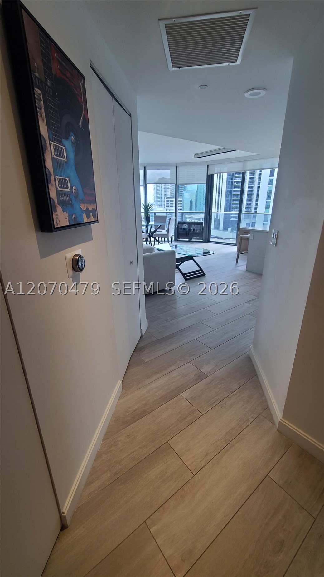 image Brickell Heights East3