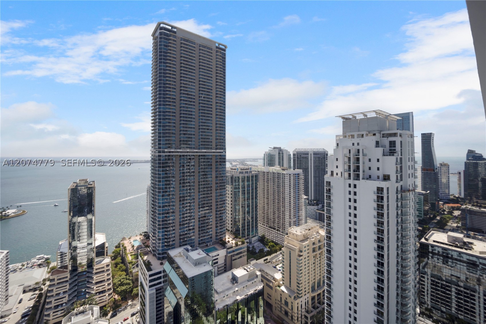 1010 Brickell Ave #4701 Miami, FL 33131