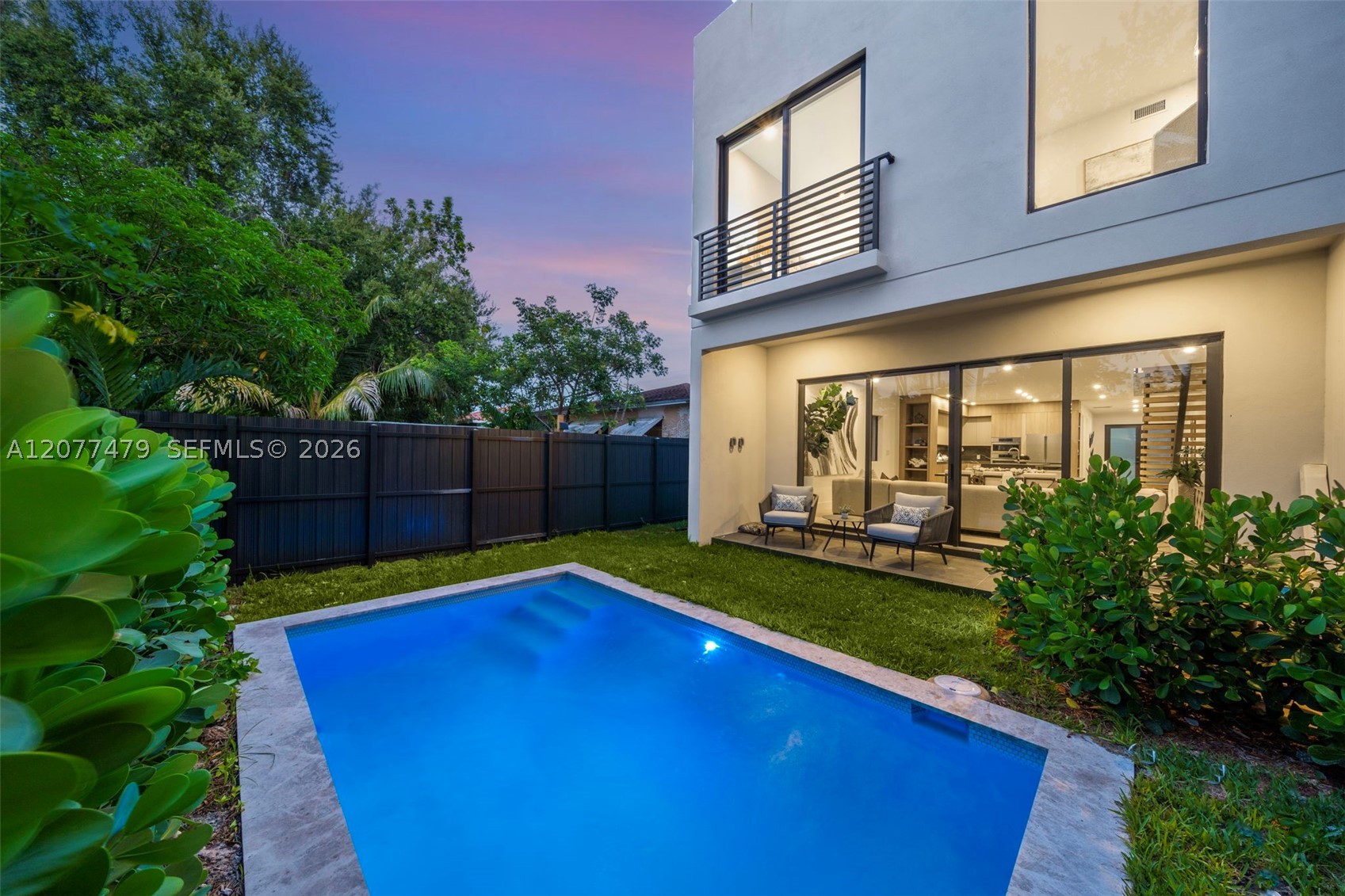 1433 SW 20th St Miami, FL 33145