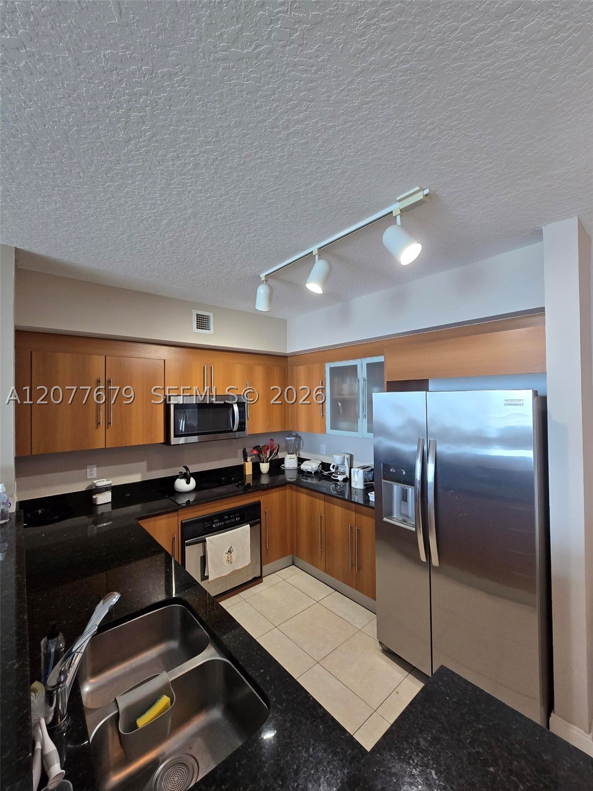 image One Miami West30