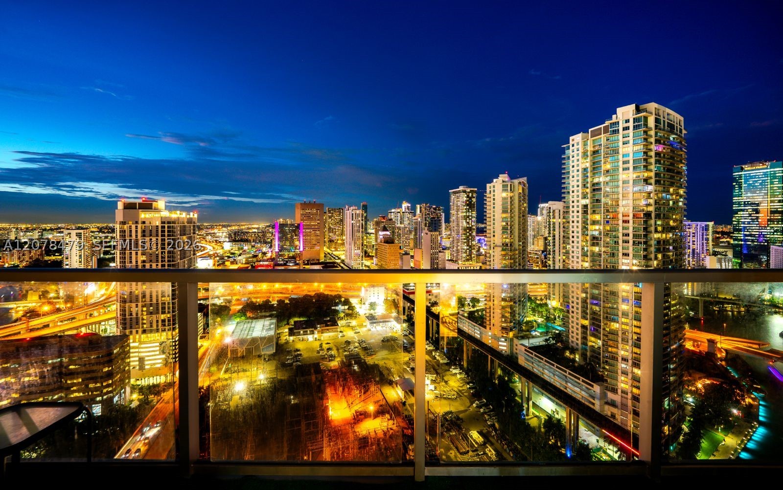 185 SW 7th St #3609 Miami, FL 33130