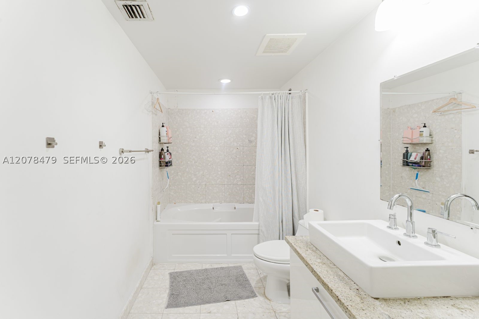 185 SW 7th St #3609 Miami, FL 33130