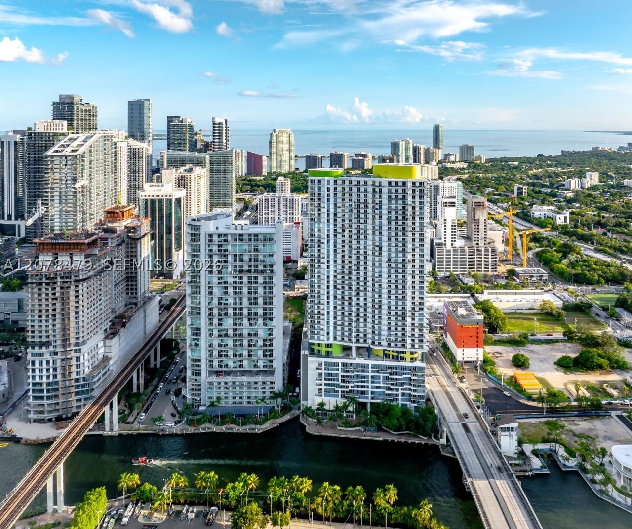 185 SW 7th St #3609 Miami, FL 33130