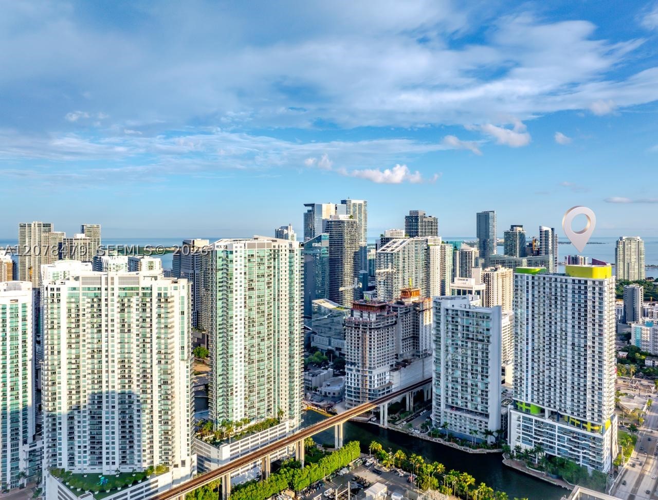 185 SW 7th St #3609 Miami, FL 33130