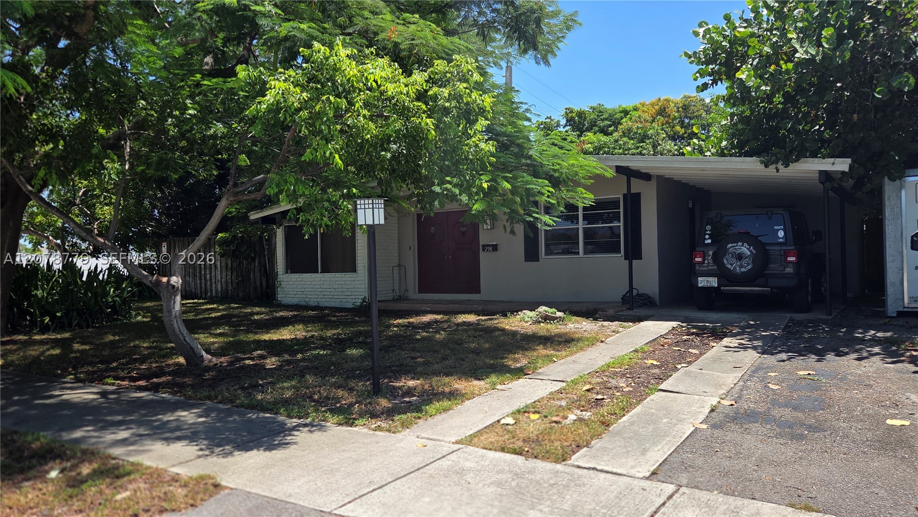 298 NE 46th St