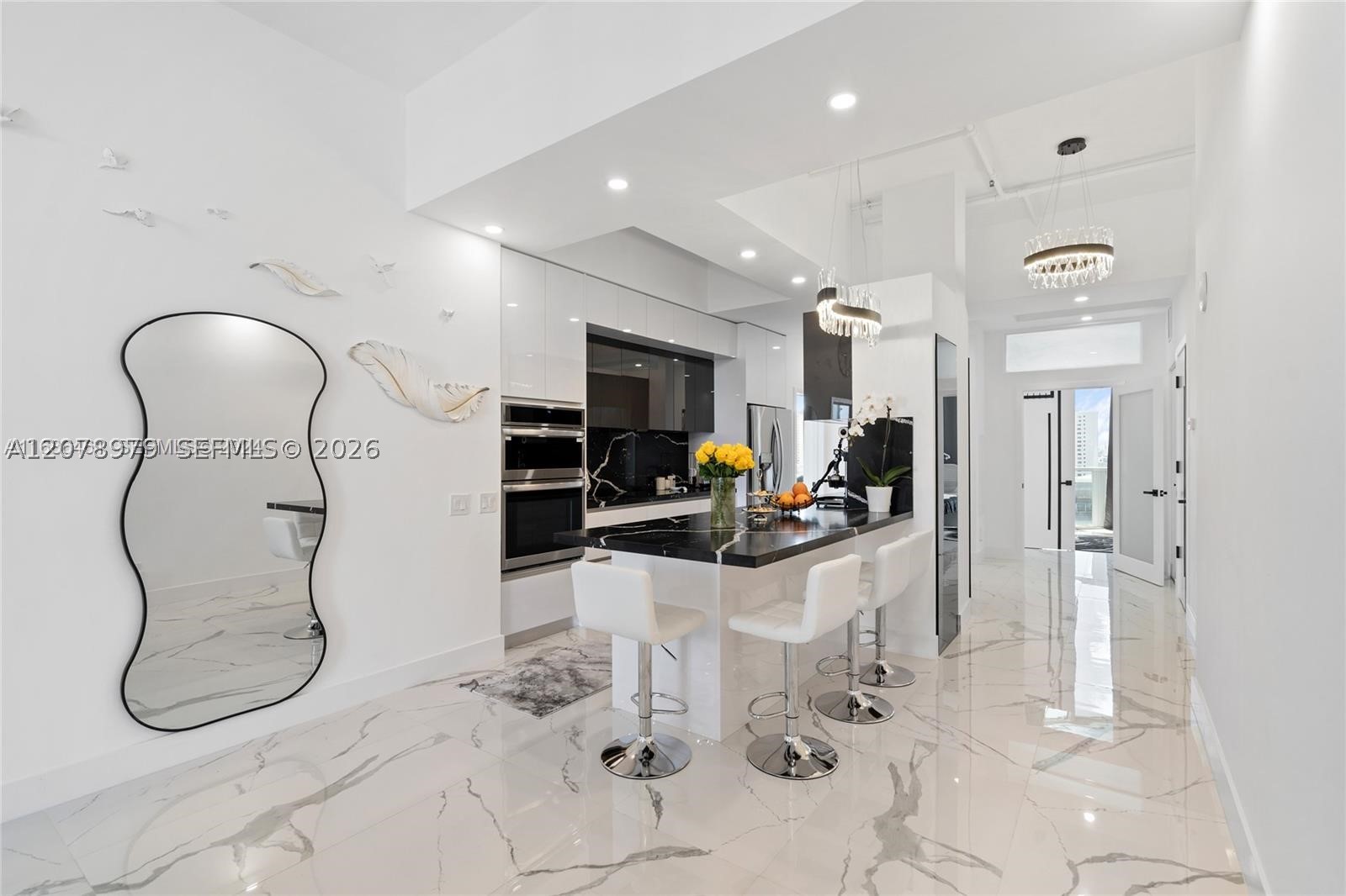 image Uptown Marina Lofts5