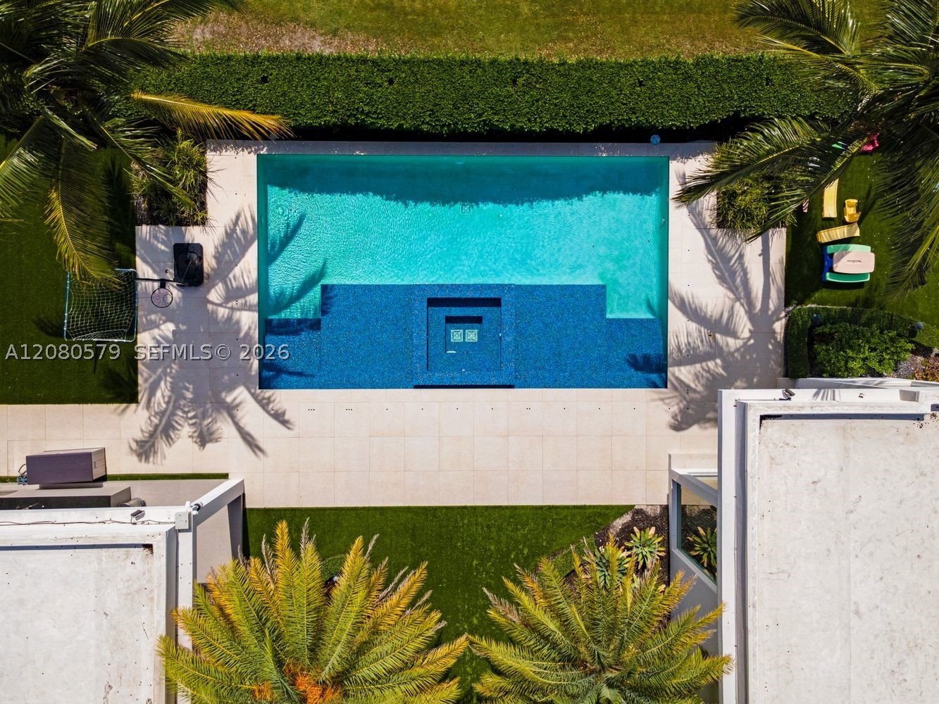 3939 Country Clb Ln Fort Lauderdale, FL 33308
