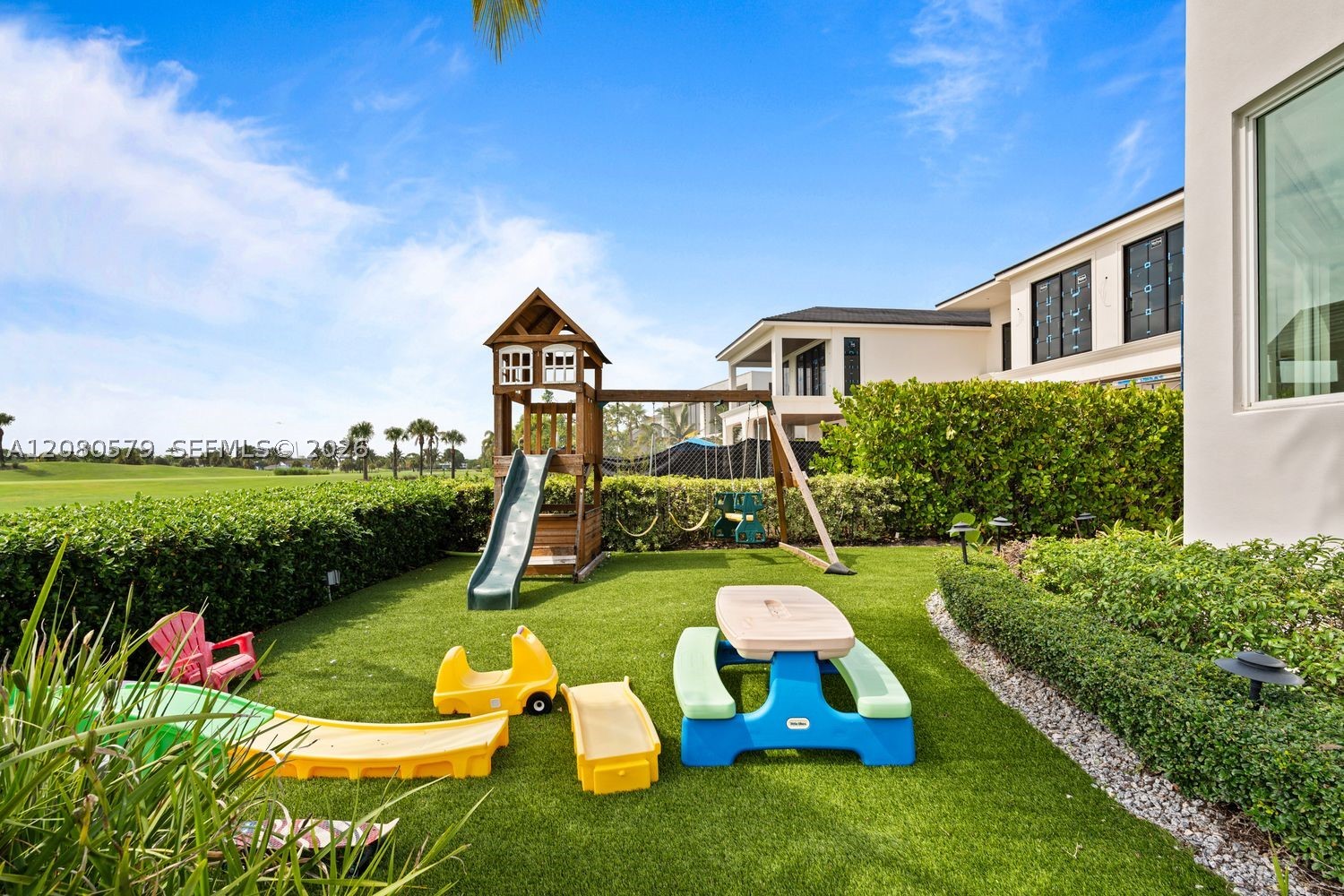3939 Country Clb Ln Fort Lauderdale, FL 33308