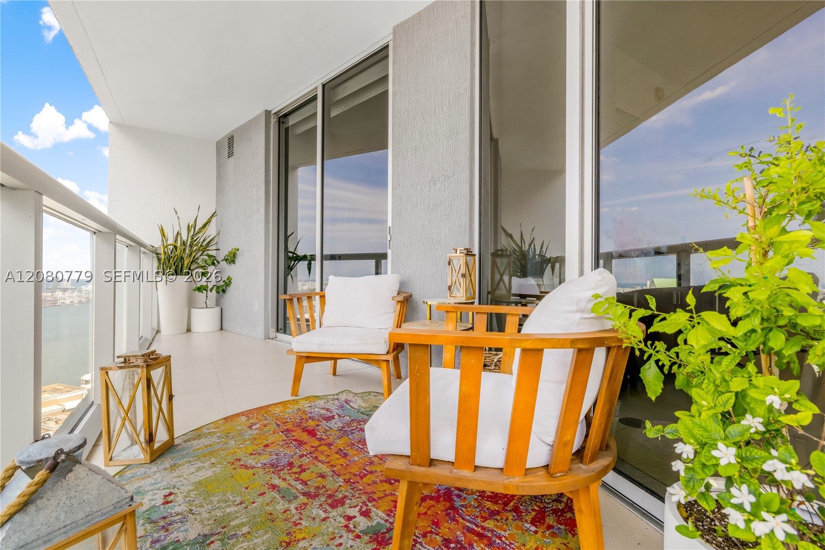 495 Brickell Ave #4704 Miami, FL 33131