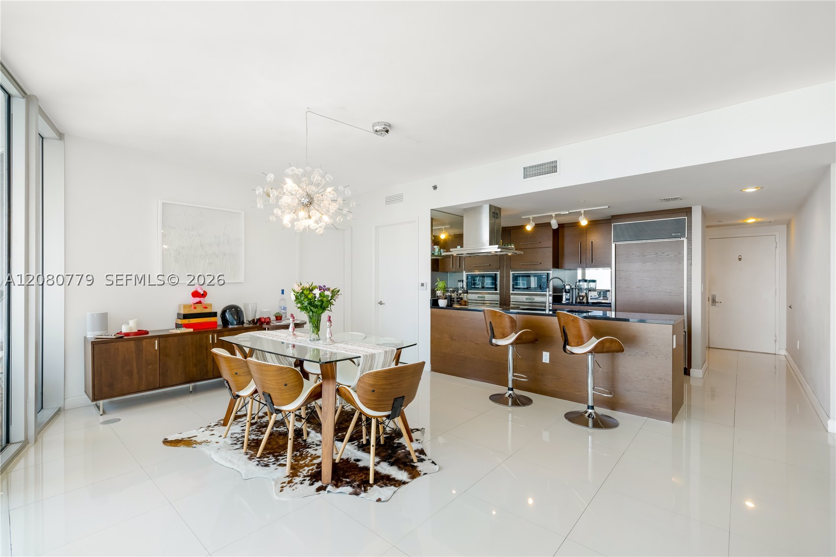 495 Brickell Ave #4704 Miami, FL 33131