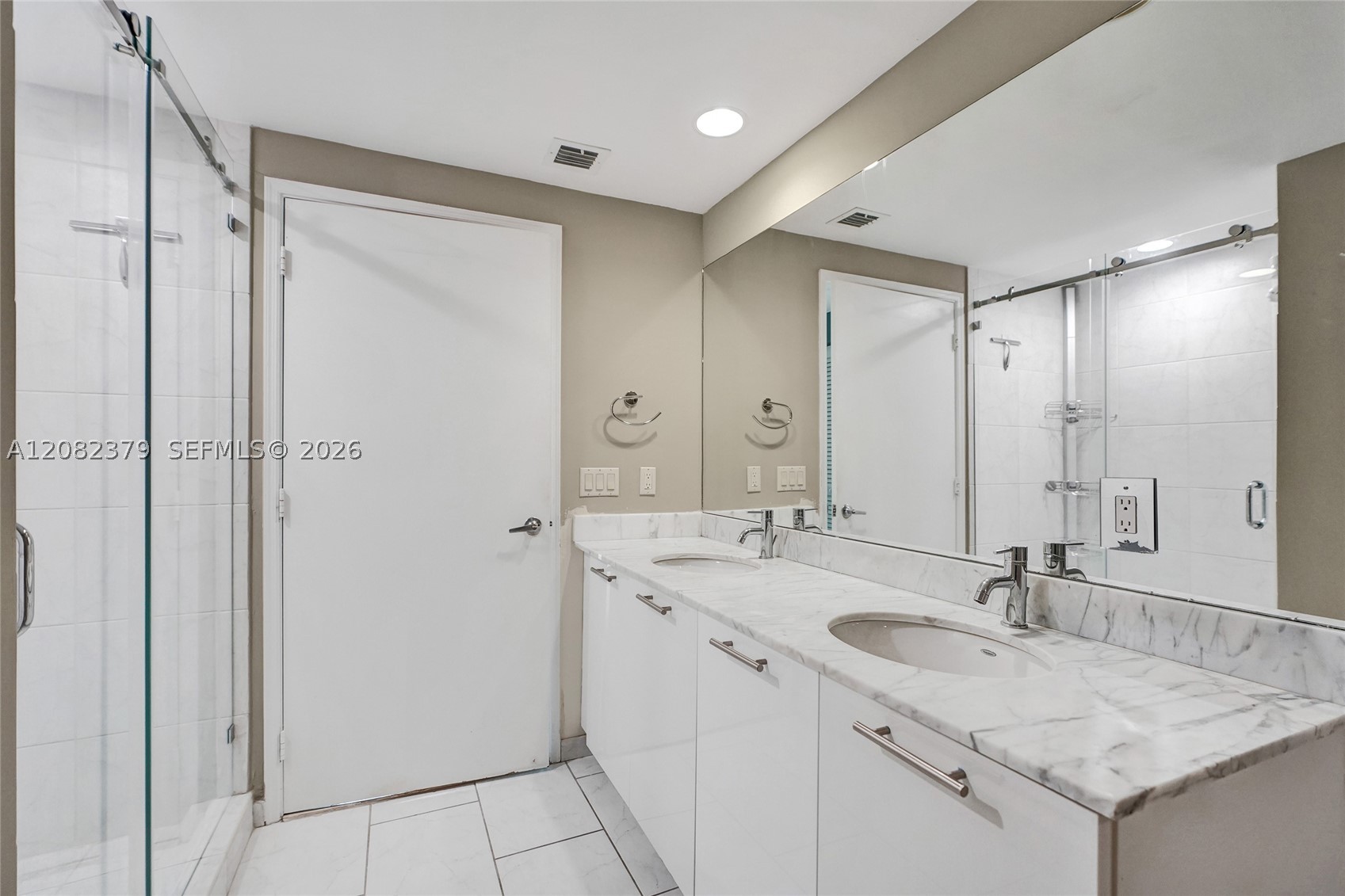 image The Plaza on Brickell West17
