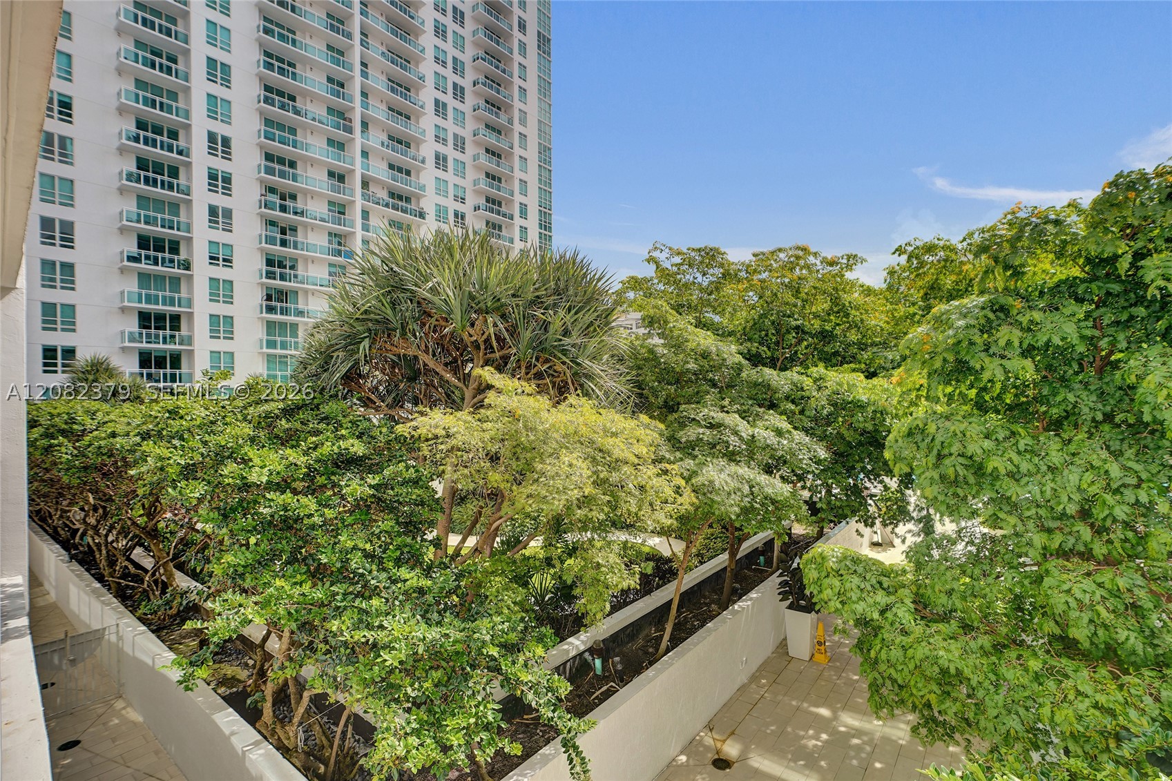 image The Plaza on Brickell West24