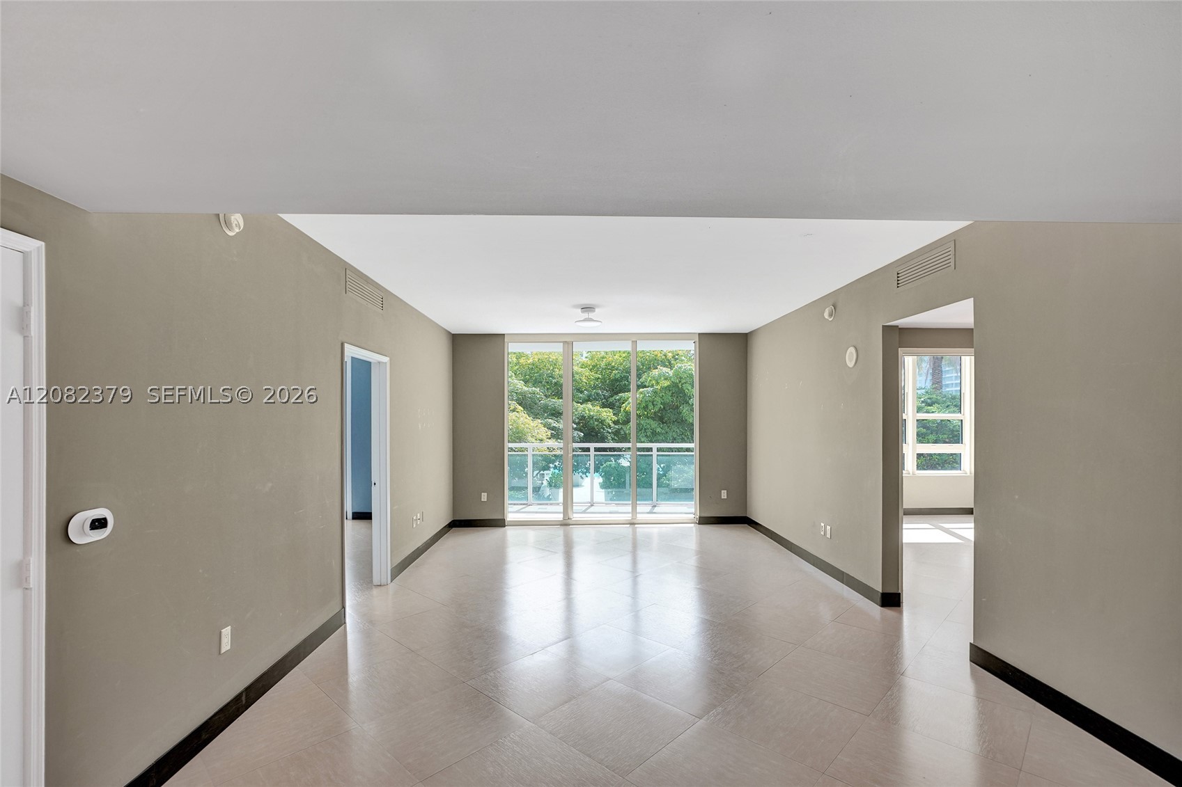image The Plaza on Brickell West5