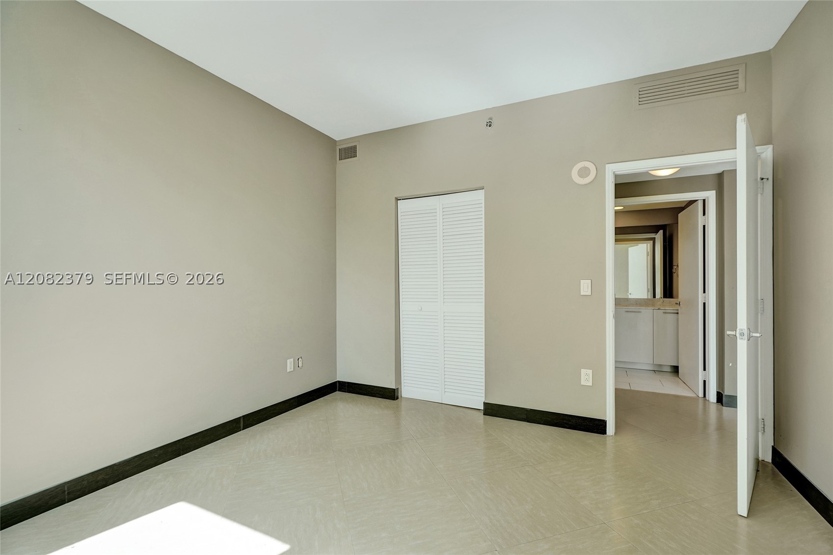 image The Plaza on Brickell West7