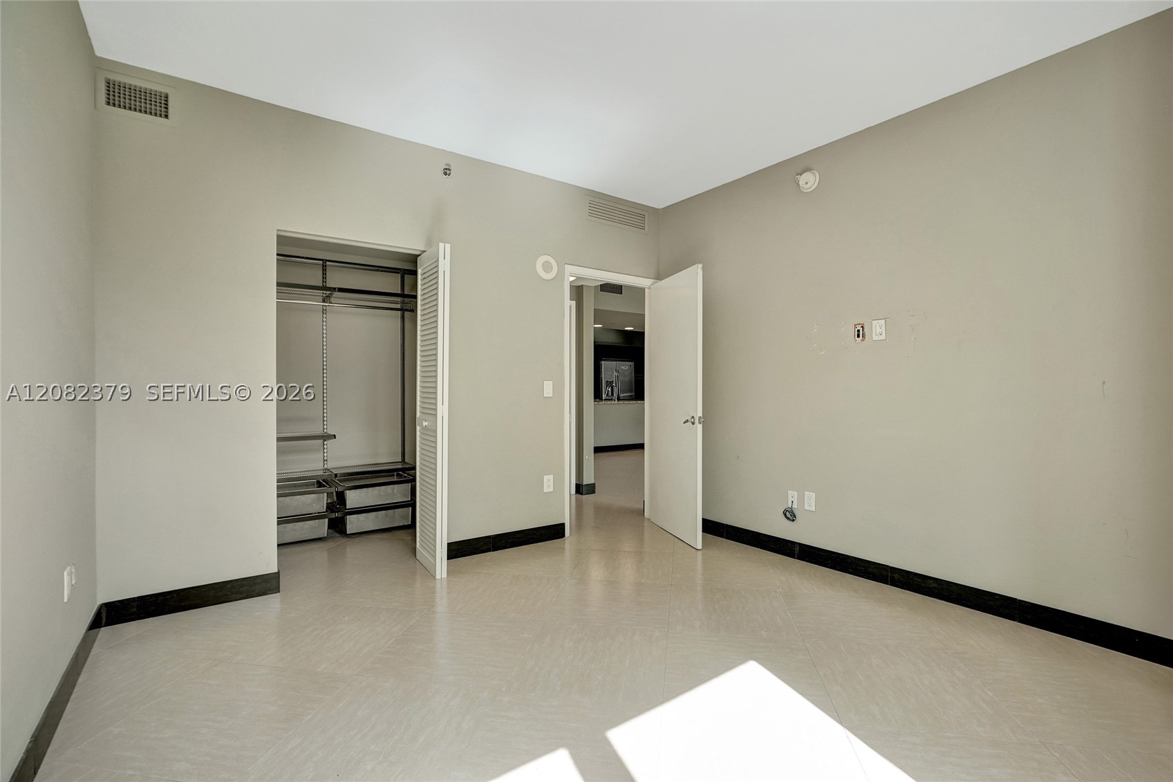 image The Plaza on Brickell West8