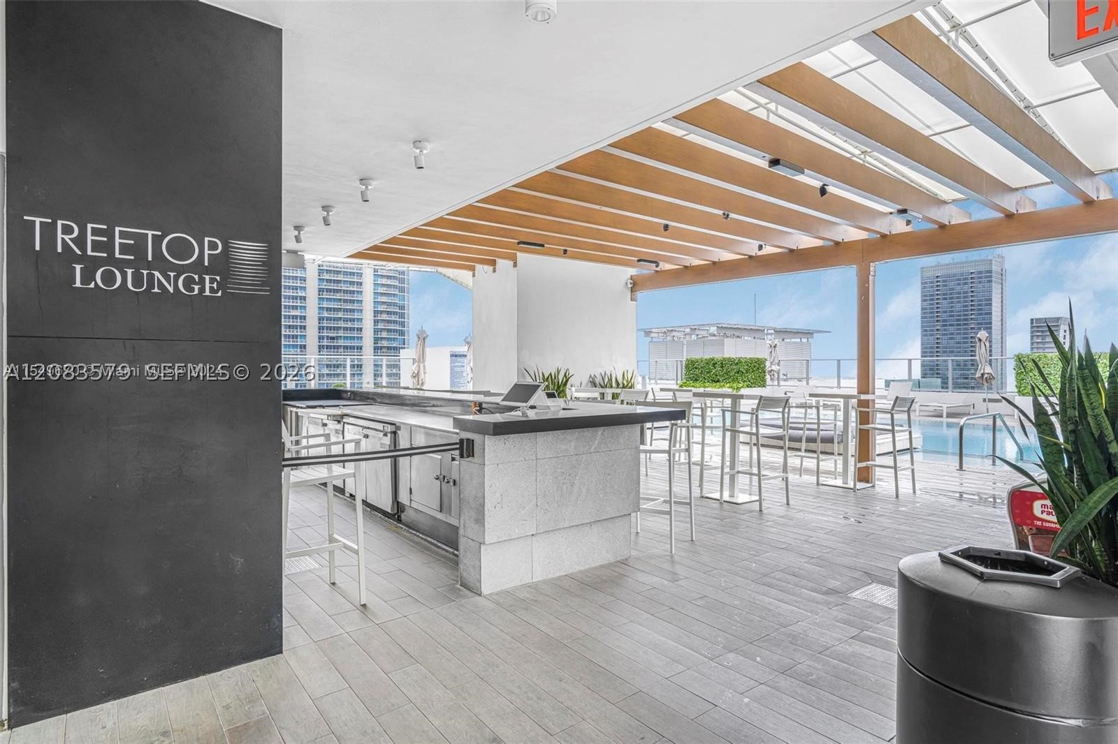 image 1010 Brickell15