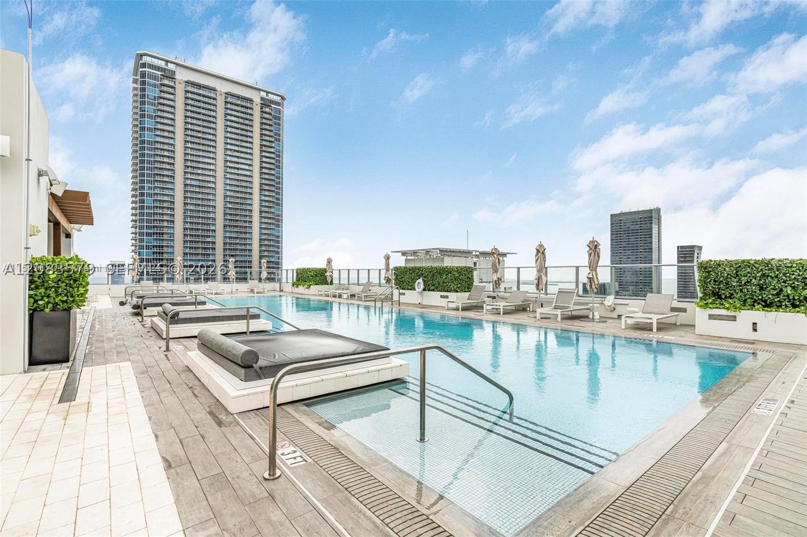 image 1010 Brickell17
