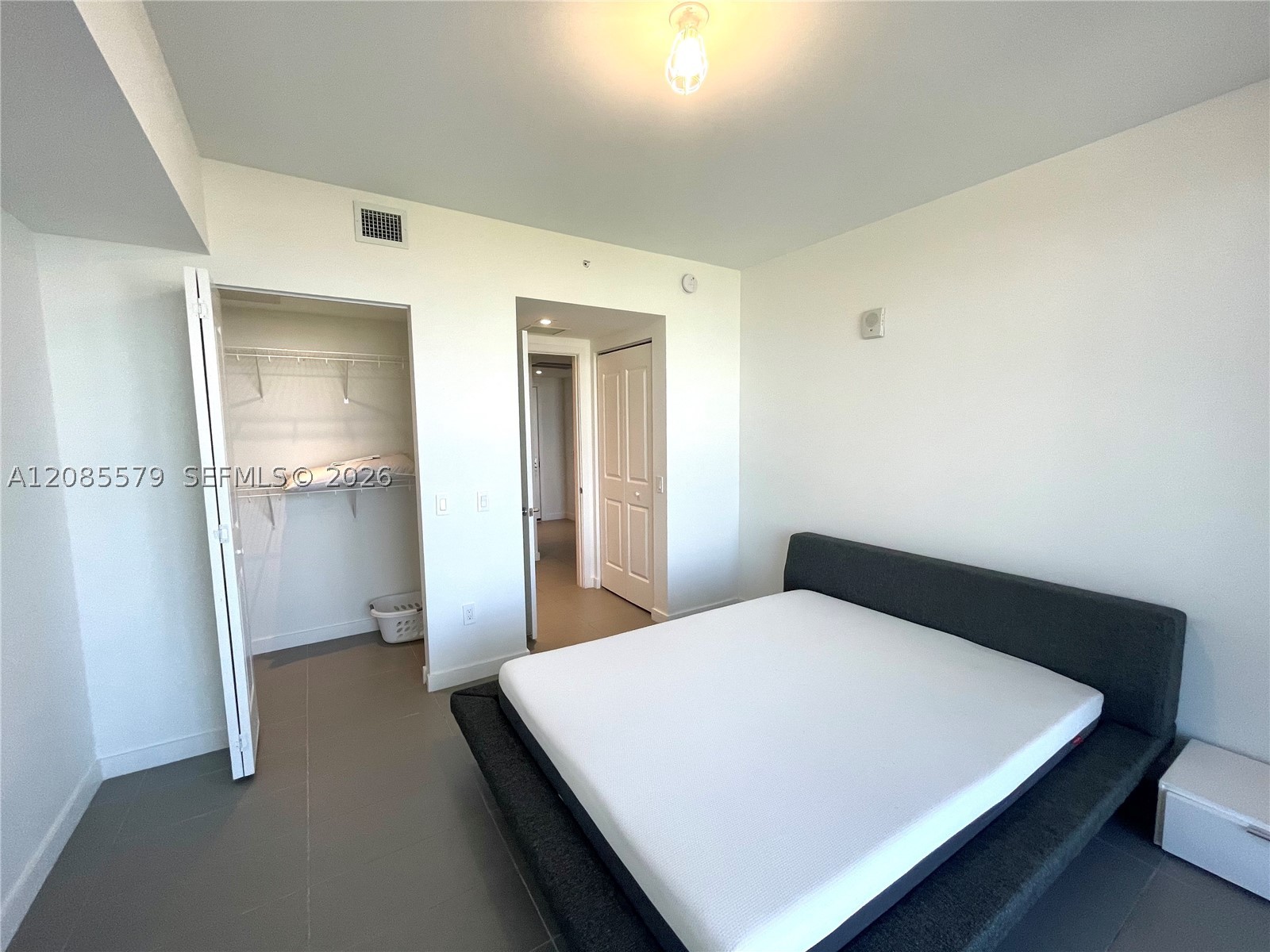 image Canvas11