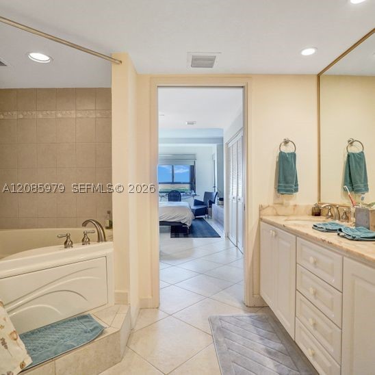 image Emerald Bay at Key Colony12