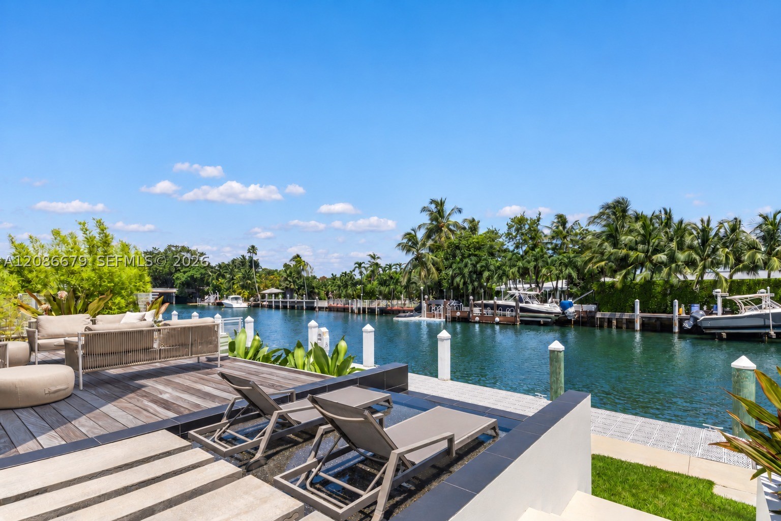 1011 W 48th St #8 Miami Beach, FL 33140