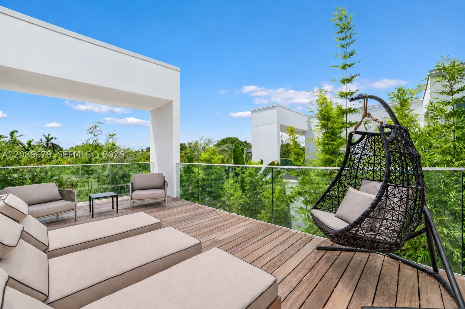 1011 W 48th St #8 Miami Beach, FL 33140