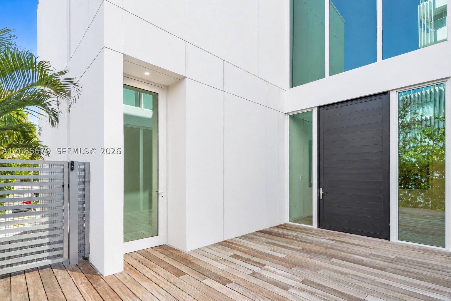 1011 W 48th St #8 Miami Beach, FL 33140